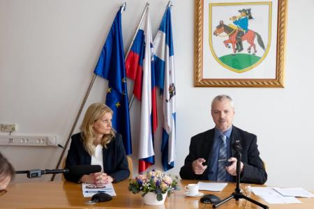 OBČINA PIVKA TISKOVNA KONFERENCA 25.4.2023 - Valter Leban-8593